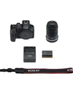 EOS R7 + RF-S 18-150mm f/3.5-6.3 IS STM 2